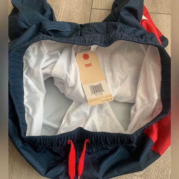 Levi’s youth swim trunk with mesh underwear - Picture 4 of 4